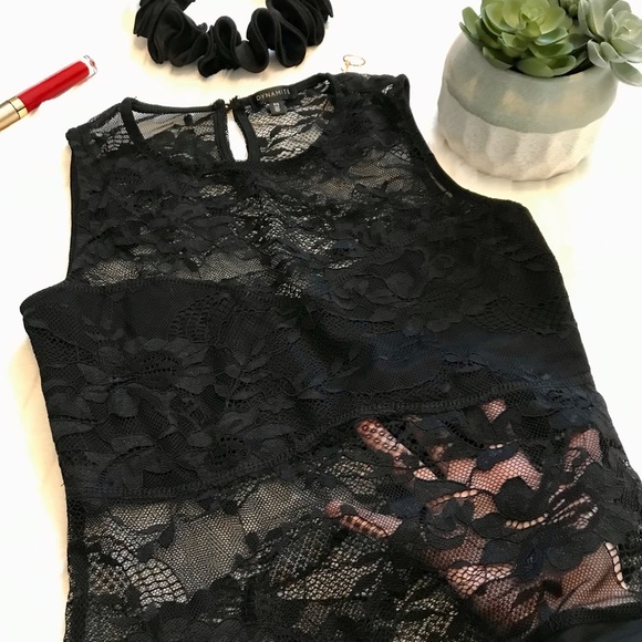 SMALL BLACK LACE BODYSUIT BY DYNAMITE - Picture 10 of 13